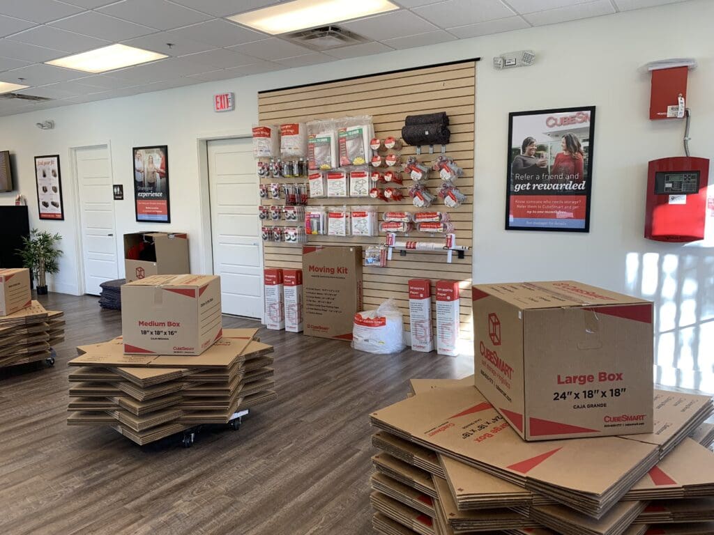 Hunt Highway Storage photo of the office interior