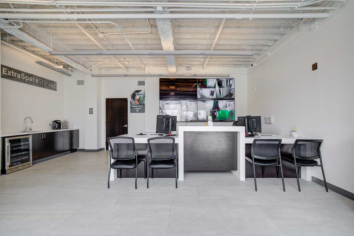 Clean and open leasing office to San Gabriel Self Storage